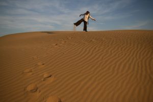 Yoga dans les dunes