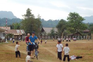 Andi et Sean à l'école