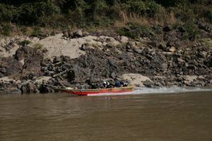 Speedboat sur le Mékong