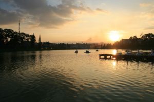 Lac de Dalat au sunset