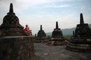 Choupi à Borobudur