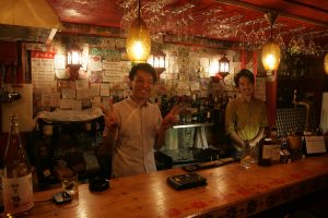 Barmen du Golden Gai