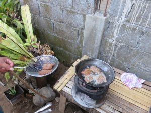 Cours de cuisine avec Tan et sa famille